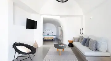 Danae Suites Santorini