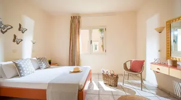Danaides Apartments