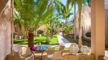 DANAIDES APARTMENTS
