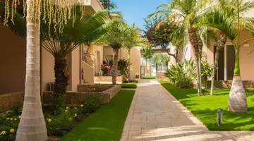 Danaides Apartments