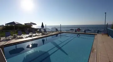 Danaos Beach Apartments