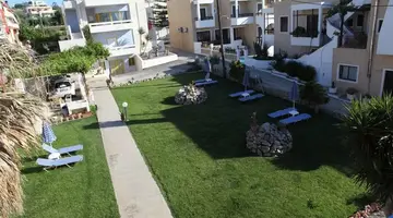 Danaos Beach Apartments