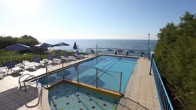 Danaos Beach Apartments