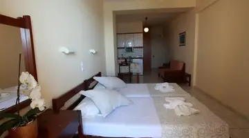 Danaos Beach Apartments