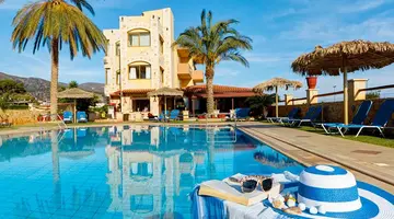 Danelis Apartments