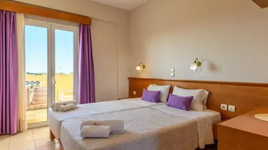 Danelis Apartments