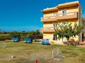 Danelis Apartments
