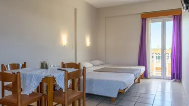 Danelis Apartments