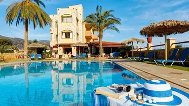 Danelis Apartments