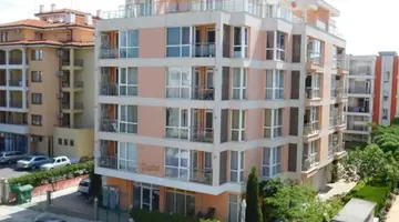 DARIUS APARTMENTS