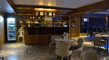 Dark Hill Hotel