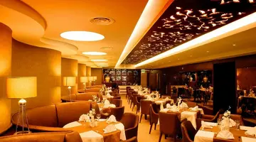 Dark Hill Hotel
