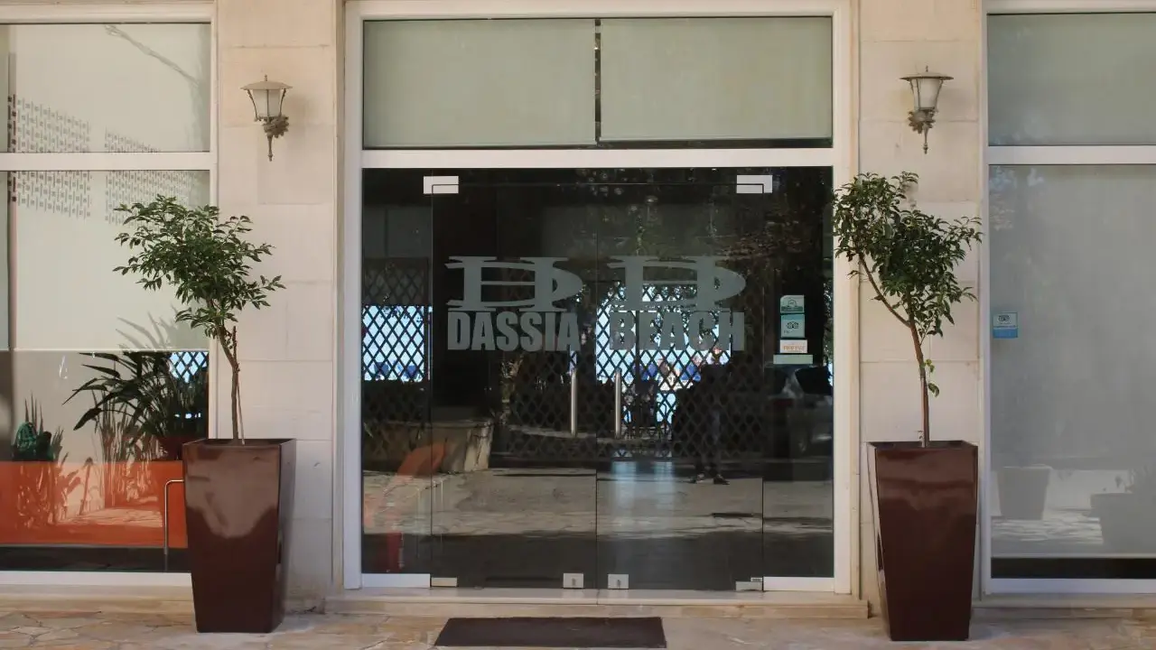 DASSIA BEACH
