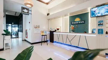 Days Inn By Wyndham Patong Beach