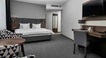 DB Hotel