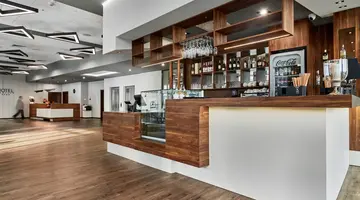 DB Hotel