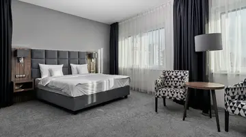 DB Hotel
