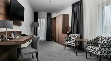 DB Hotel
