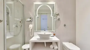 DB San Antonio Hotel & Spa