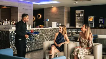 db San Antonio Hotel + Spa
