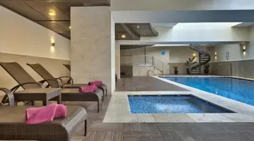 db San Antonio Hotel + Spa