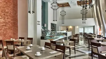 DB SAN ANTONIO HOTEL & SPA