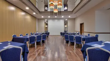 db San Antonio Hotel & Spa