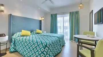 DB SAN ANTONIO HOTEL & SPA