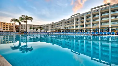 DB Seabank Resort and Spa