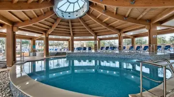 db Seabank Resort and Spa