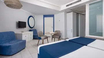 db Seabank Resort and Spa