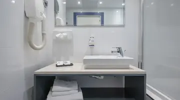 db Seabank Resort and Spa
