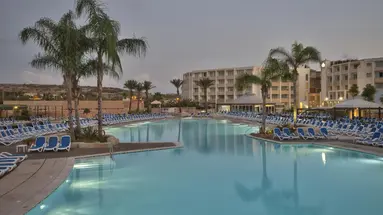 db Seabank Resort + Spa – All Inclusive