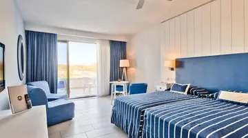 db Seabank Resort & Spa