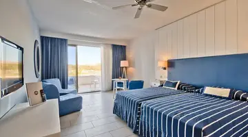 db Seabank Resort + Spa