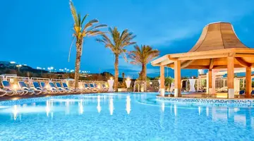 db Seabank Resort & Spa