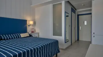 db Seabank Resort & Spa