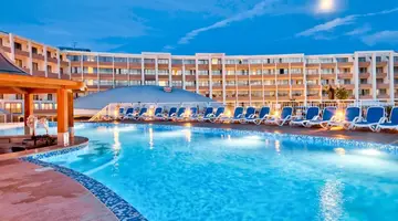 db Seabank Resort & Spa