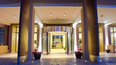 db Seabank Resort & Spa