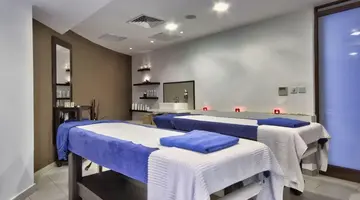 db Seabank Resort & Spa