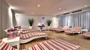 db Seabank Resort & Spa