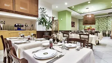 db Seabank Resort & Spa