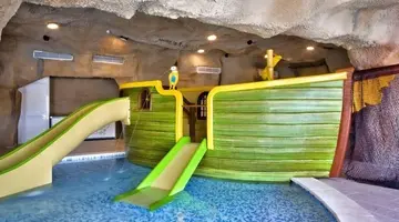 db Seabank Resort & Spa