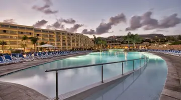 db Seabank Resort & Spa