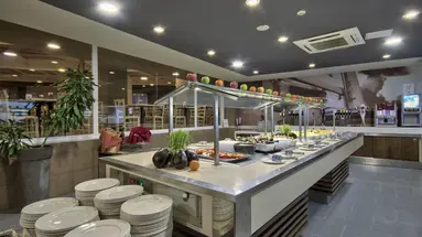 db Seabank Resort & Spa