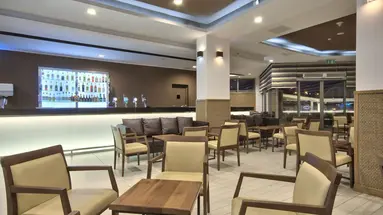 db Seabank Resort & Spa