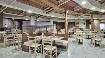db Seabank Resort & Spa