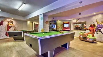 db Seabank Resort & Spa