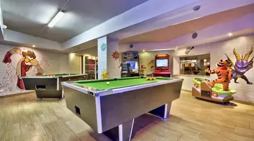 db Seabank Resort + Spa