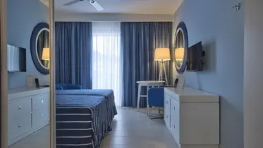 db Seabank Resort + Spa